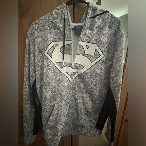 Mens DC comic Superman size M hoodie - worn twice like new